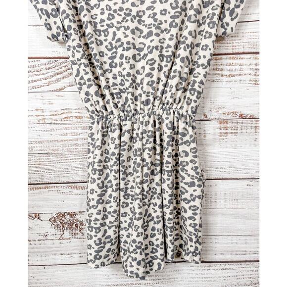 NEW Bibi Womens Animal Print Keyhole Back Short Sleeve Romper Cream Black Small - Picture 10 of 12